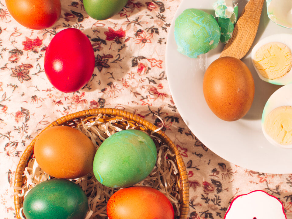 resztki wielkanocnego śniadania